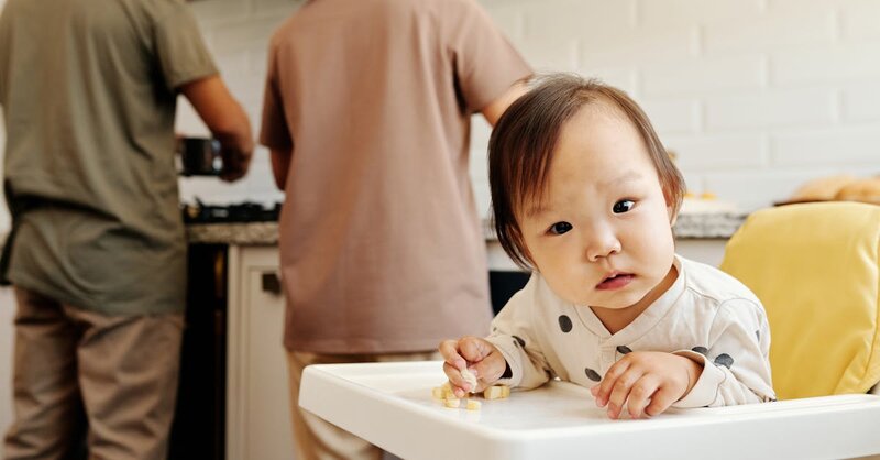 Nourriture pour bébé : conseils pour une alimentation saine et équilibrée