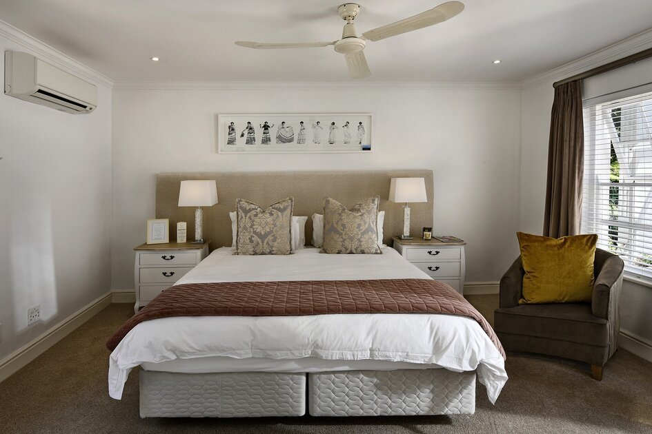 Pourquoi choisir un lit au sol pour une chambre moderne